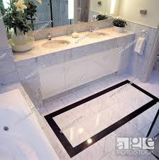 marble floor tiles in modern bathroom