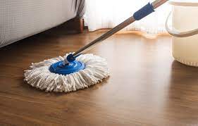 how to clean wood floors with vinegar
