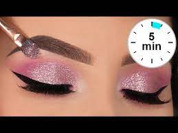5 minute glitter eye makeup tutorial