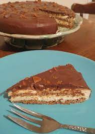 Almond Cake With Chocolate And Crunchy Caramel gambar png