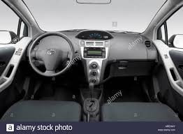 2007 Toyota Yaris In Gray Dashboard Center Console Gear