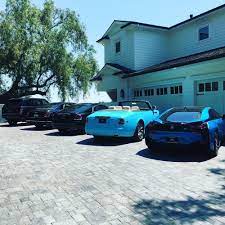 Homekylie jenner car collection 2019. Kendall And Kylie Jenner S Cars A Guide Teen Vogue