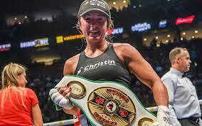 Kim clavel was born on 9 september, 1990 in montreal, canada, is a canadian boxer. Boxer Kim Clavel Returns To Nursing During Coronavirus Pandemic World Boxing Council