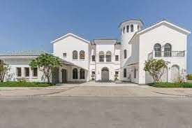 signature villas palm jumeirah dubai