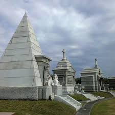 metairie cemetery new orleans