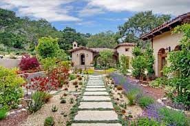 15 Fascinating Ideas Of Tuscan Gardens