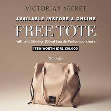 victoria s secret free beauty tote bag