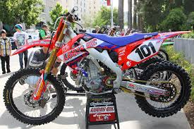 Troy Lee Designs Question Moto