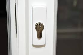12 types of sliding glass door locks
