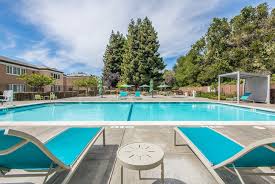 Vt selle ettevõtte 11 suhtlusvõrgustiku lehekülge, sh facebook ja twitter, tundi, telefon, veebisait jm. Hillsdale Garden Apartments San Mateo Ca Apartments Com