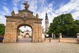 Czestochowa is approximately a 2 hour drive (90 miles) from krakow on a4 and dk1. Czestochowa Jasna Gora Private Tour Epic Cracow