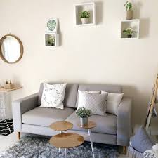 Dengan memperbarui model sofa bed minimalis maka interior ruang tamu anda sudah berubah bentuk secara umum. Model Sofa Minimalis Harga Dibawah 2 Juta Ikea Dekorasi Apartemen Furnitur Ruang Keluarga Ide Ruang Keluarga