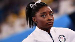 simone biles withdraws from individual