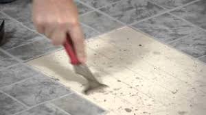 how to remove vinyl tiles adhesive