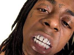 Not everyone is born with sparkling teeth like lil wayne. Rappers With And Without Teeth Grillz Capital Xtra