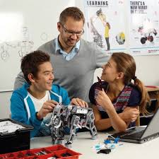 Educational robotics allows students to learn in different ways stem disciplines, with the objective to facilitate students' skills and attitudes for analysis and operation of robots. Robotics Cambridge Education
