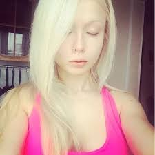 life barbie looks without her makeup