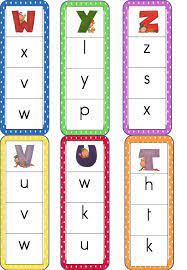 L'alphabet en capitales est dans l'ordre habituel. Ateliers Autonomes Lamaterdeflo Jeux Alphabet Alphabet Majuscule Activites Prescolaire Alphabet