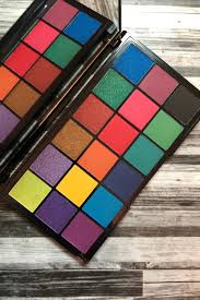 23 best rainbow eyeshadow palettes