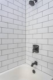 how to clean bathroom tile