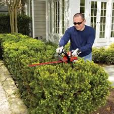 Asked by tj june 21, 2020. Amazon Com Black Decker 20v Max Cordless Hedge Trimmer 22 Inch Lht2220 Power Hedge Trimmers Garden Outdoor