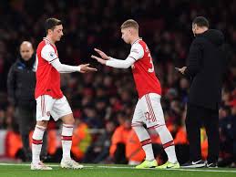 Emile smith rowe (born 28 july 2000) is an english professional footballer who plays as an attacking midfielder for premier league club arsenal. Emile Smith Rowe Aiming To Become Arsenal S Version Of De Bruyne