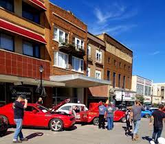 downtown minot rolls out red carpet