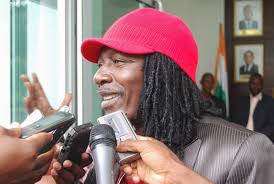 alpha blondy chanteur de reggae