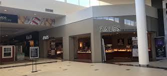 kay jewelers closes empire mall