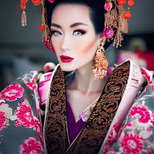 ogranic geisha makeup playground