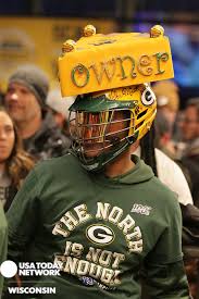 A touch of class to light up their life. Green Bay Packers Fans In 2020 Green Bay Packers Fans Green Bay Packers Green Bay