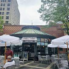 beer gardens near midtown east