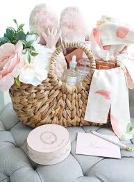 diy gift basket idea for mom picnic