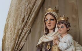 Cuál es la historia de la Virgen del Carmen? - Conexión Migrante