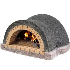 This slab is a good 15cm (6″) bigger all round to allow for building the dome. Small Brick Pizza Oven Vitcas S Outdoor Wood Fired Vitcas Shop