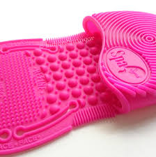 sigma spa express brush cleaning glove