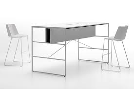Create a home office with a desk that will suit your work style. Single Or Double Work Desk 20 Venti By Mdf Italia