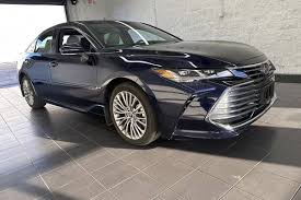 used toyota avalon for in west