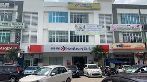 Hong leong bank berhad is a regional financial services company based in malaysia, with presence in singapore, hong kong, vietnam, cambodia and china. Gelang Patah Jb 2 Shops Near Hong Leong Bank Maybank Rental Rm13 000 12 Years Tenancy Good Tenant Gelang Patah Iskandar Puteri Johor 9240 Sqft Commercial Properties For Sale By Terrence Gan Rm 3 700 000 30712414