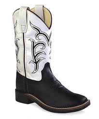 embroidered leather cowboy boot