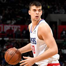 The los angeles clippers 2018/2019 roster and depth chart are updated daily to reflect any team moves via free agency, trades or the draft. Ivica Zubac Reflects On Lakers Clippers 2018 19 Season Sports Illustrated
