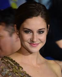 How much is shailene woodley worth in 2018? Shailene Woodley Age Biography Movies Tv Shows Actress Fact