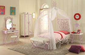 A gorgeous canopy bed for spicing up contemporary nursery rooms. Butterfly Princess Carriage 3 Pc Twin Canopy Bed Set In White Purple