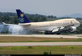 Saudi arabian airlines popular routes. Hz Aiw Saudi Arabian Airlines Boeing 747 400 At Kuala Lumpur Intl Photo Id 88445 Airplane Pictures Net