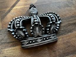 Crown Wall Decor For