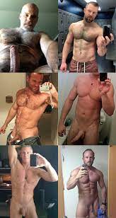 Top #Selfies of the Week: Hunky Naked Guys - GayDemon