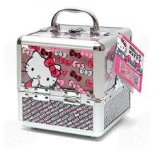 o kitty train cosmetics case for