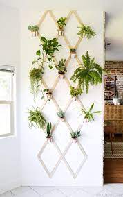 Easy Decor Ideas With Adorable Wall