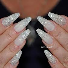 23 stunning silver nails to try in 2021