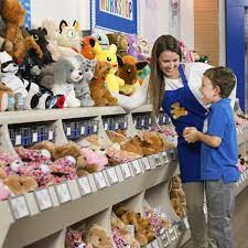 build a bear work holding pay your